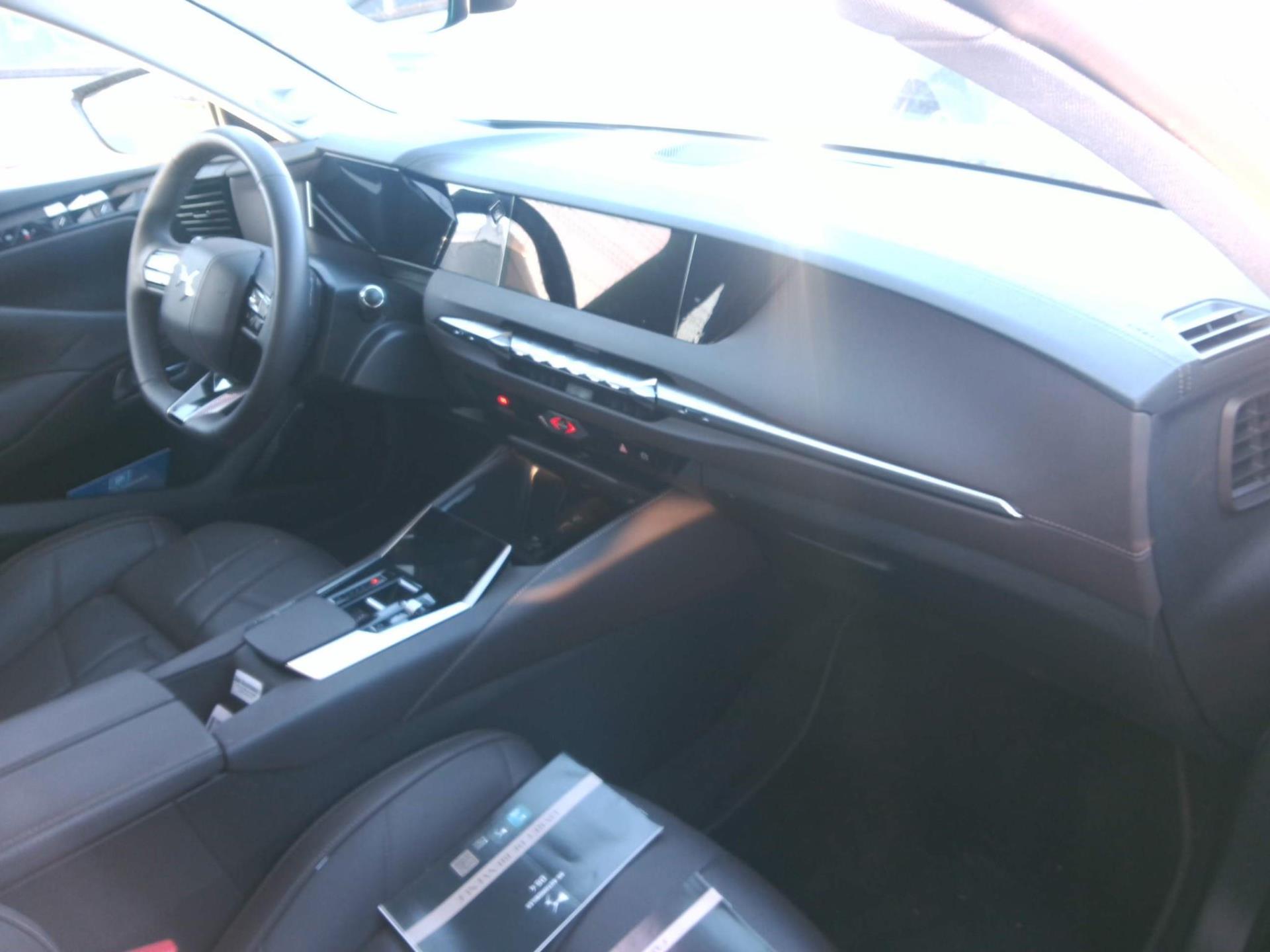 DS DS 4 Hybride E-Tense 225 EAT8 Cross Rivoli 2022