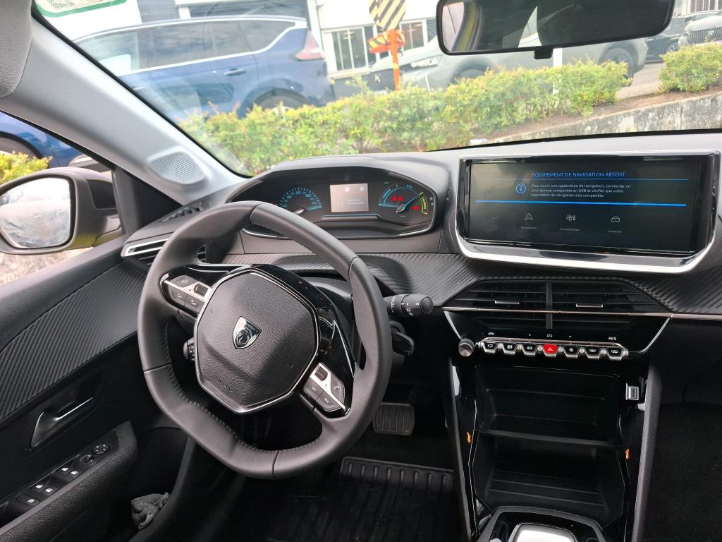 Peugeot 208 Hybrid 110 ch e-DCS6 Style 2025