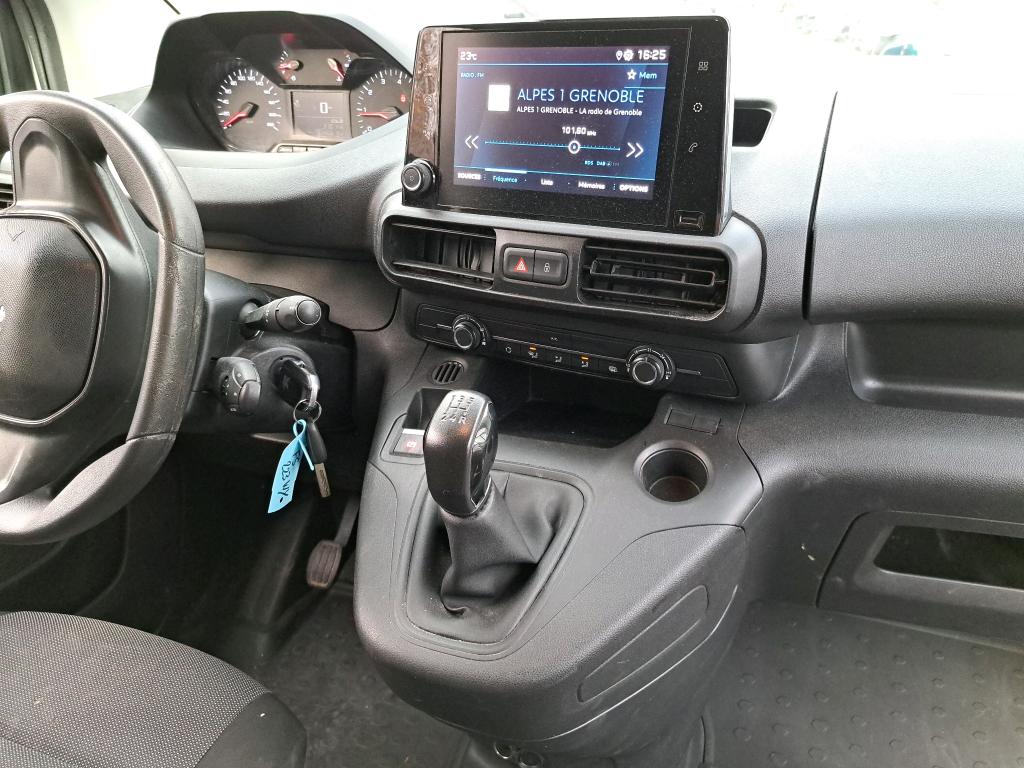 Peugeot PARTNER FOURGON STANDARD 650 KG BLUEHDI 100 S&S BVM5 PREMIUM 2020