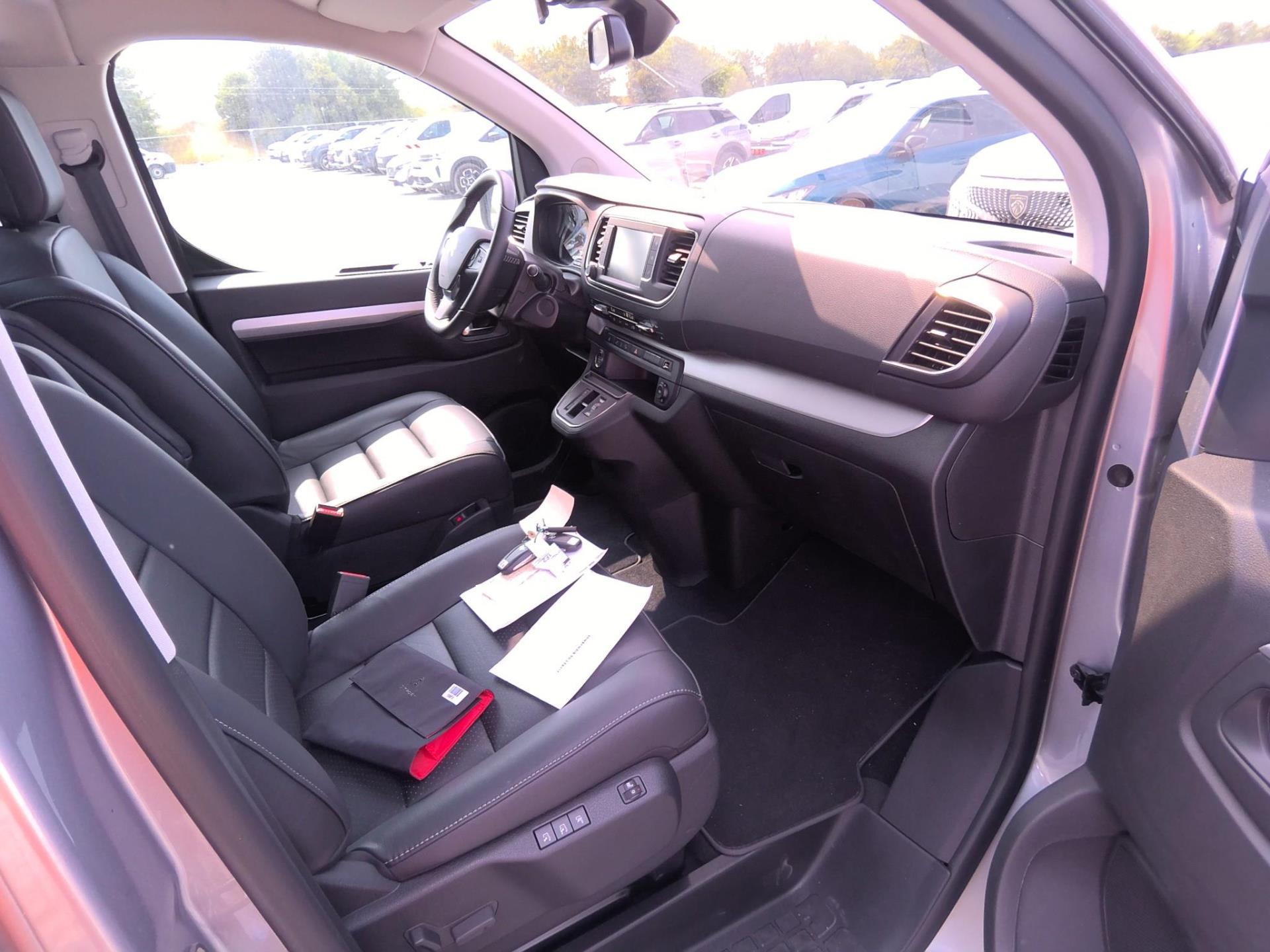 Citroen e-Spacetourer M 136 ch 75 kWh Shine 2022
