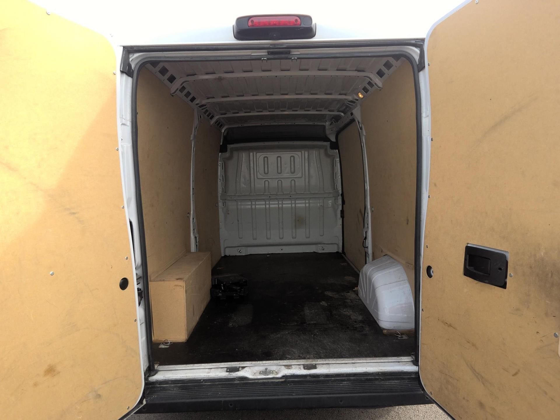 FIAT DUCATO FOURGON TOLE 3.5 M H2 H3-POWER 140 CH PACK PRO LOUNGE CONNECT 2023