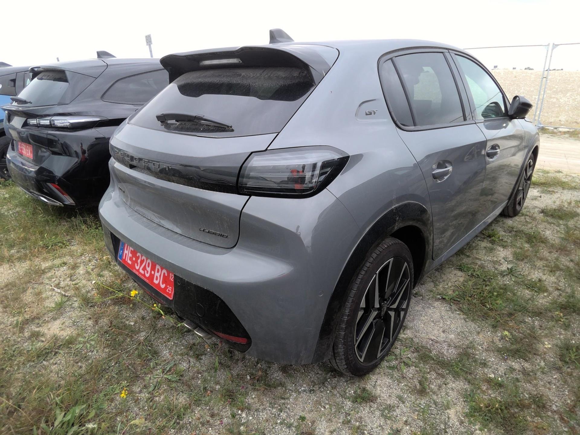 Peugeot 208 Hybrid 145 e-DCS6 GT 2025