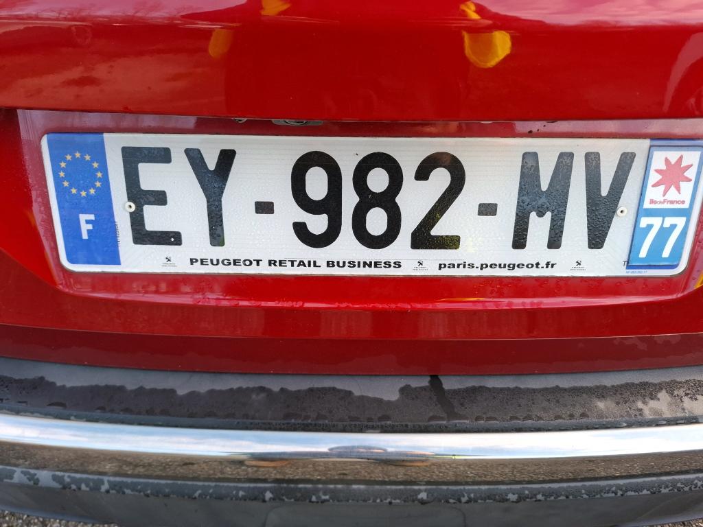 Peugeot 3008 1.2 Puretech 130ch S&S BVM6 Allure Business 2018