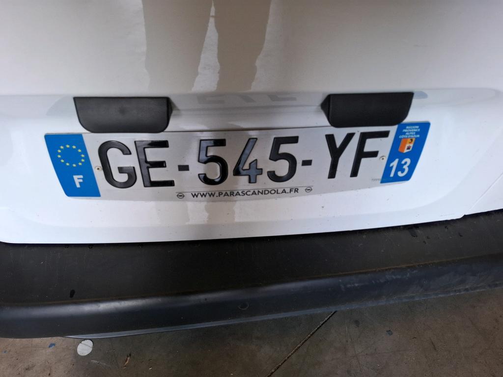 Opel COMBO CARGO 1.5 100 CH S/S L1H1 BVM6 STANDARD PACK CLIM 2022