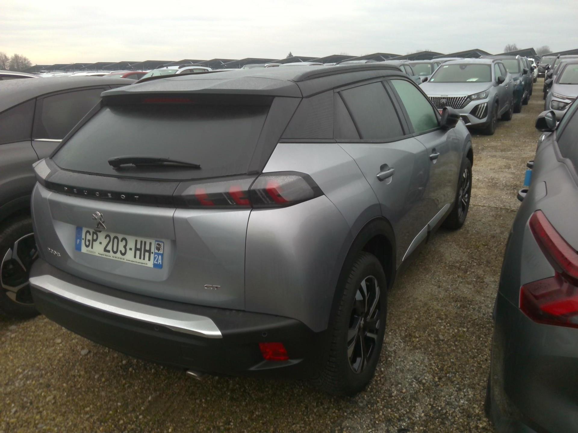 Peugeot 2008 BlueHDi 130 S&S EAT8 GT 2023