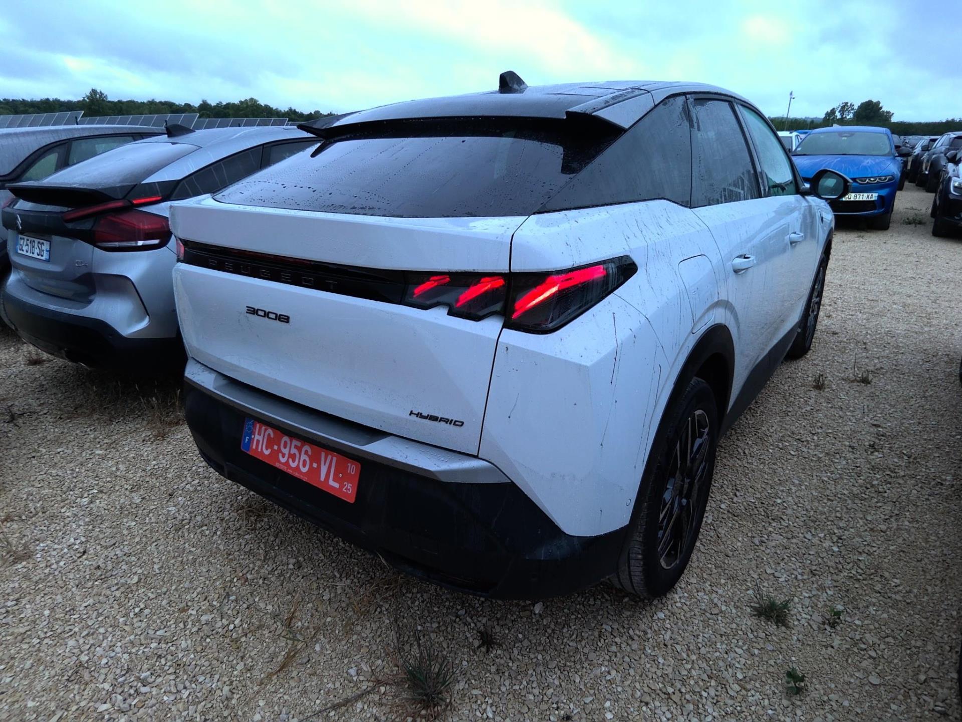 Peugeot 3008 Hybrid 136 e-DCS6 GT 2025