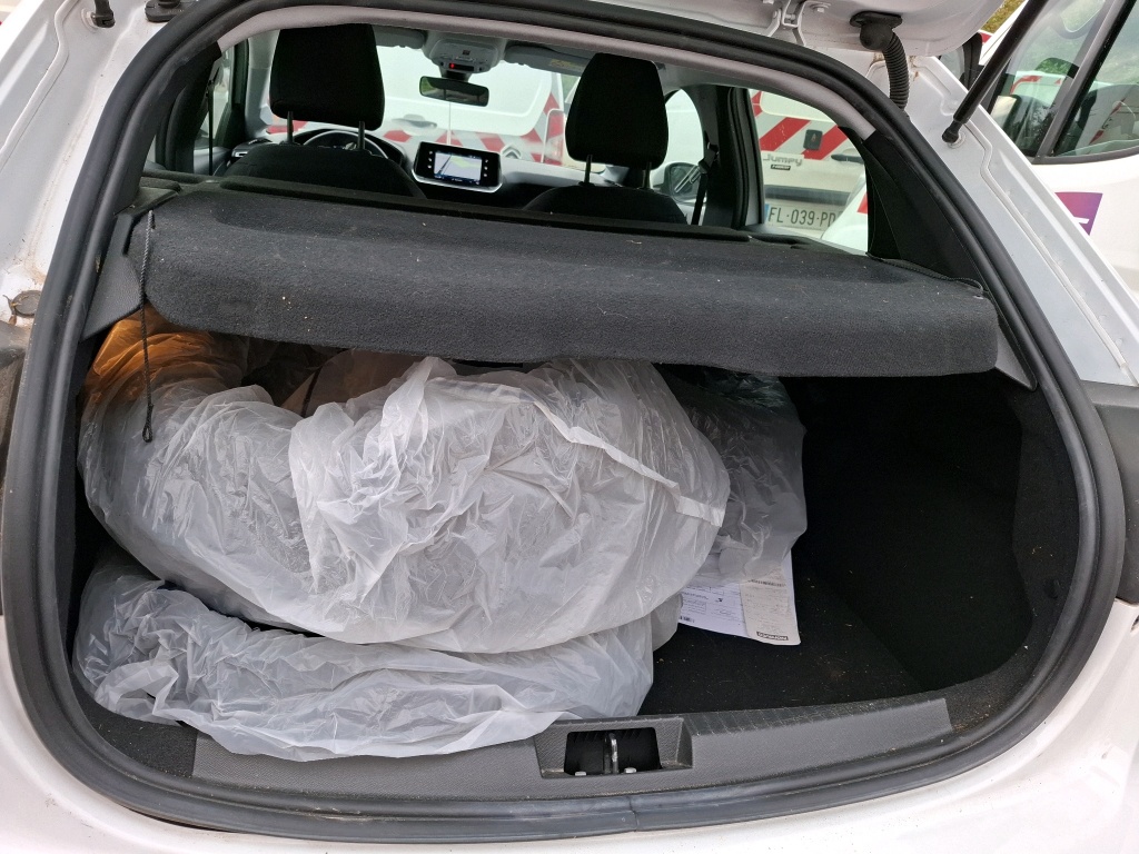 Peugeot 208 BLUEHDI 100 S&S BVM6 PREMIUM PACK 2021