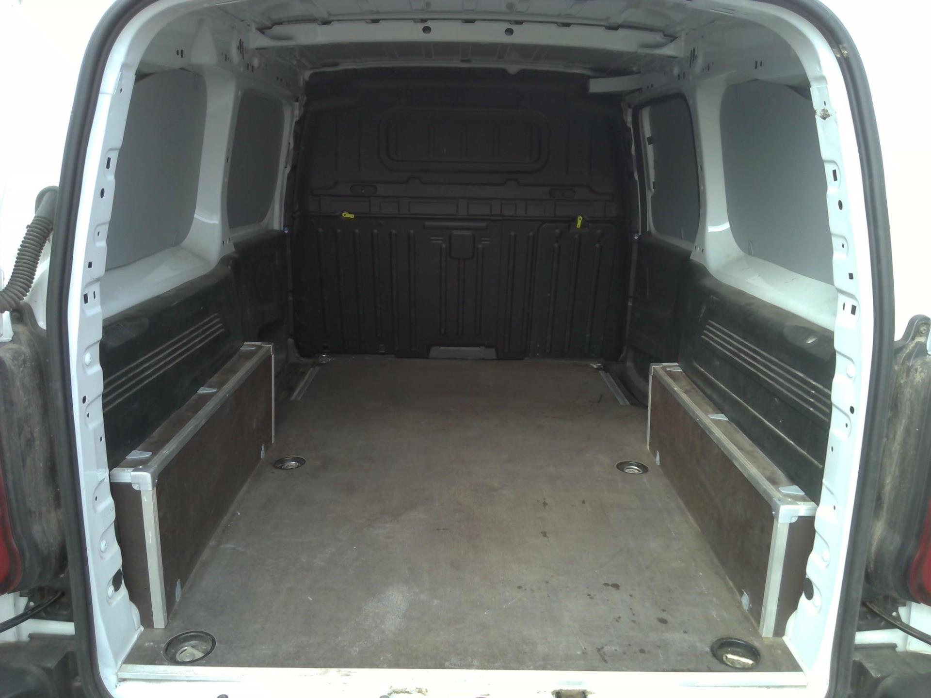 Citroen BERLINGO VAN TAILLE XL 950KG BLUEHDI 100 S&S BVM6 2024