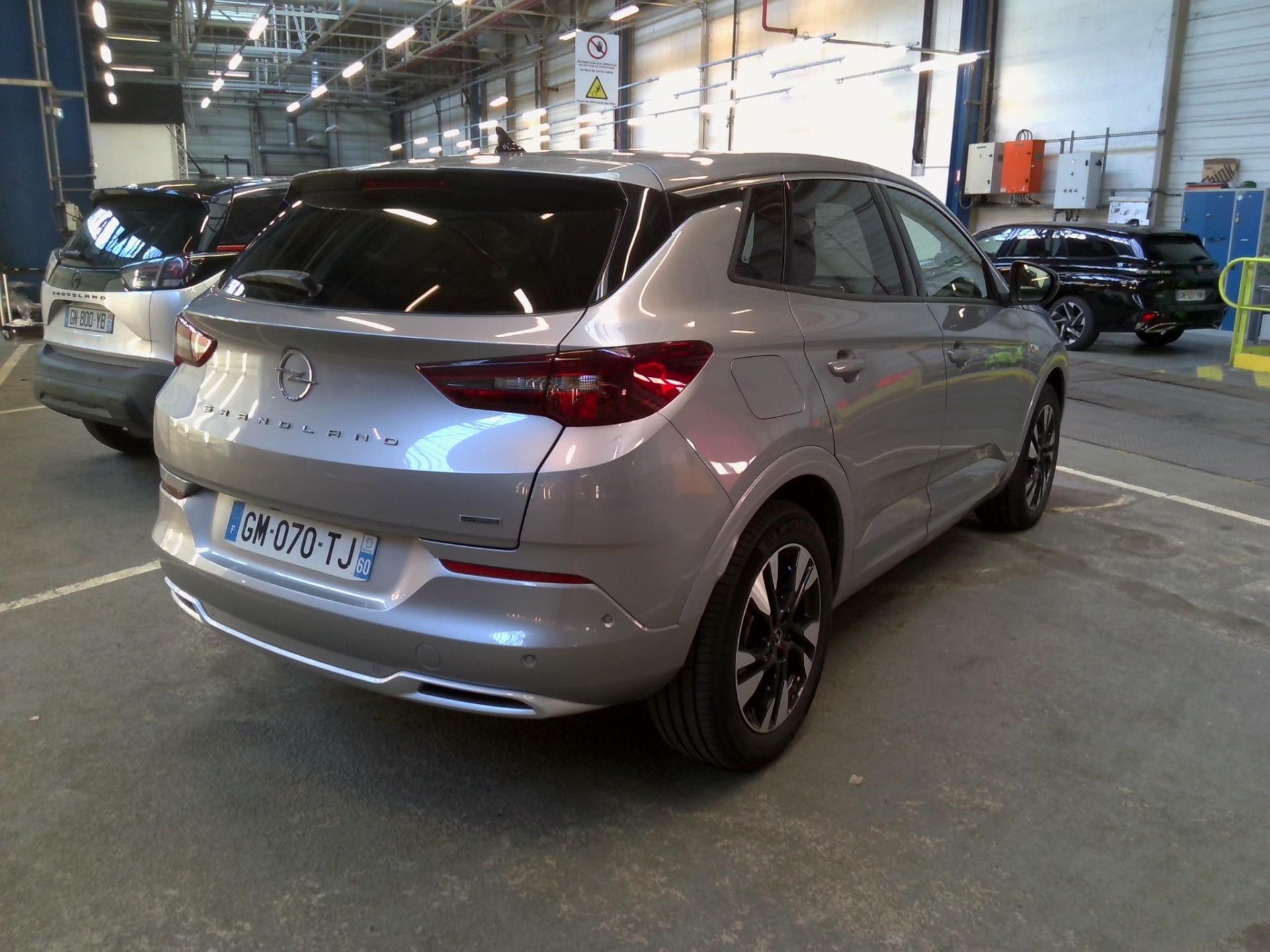 Opel Grandland Hybrid 225 ch BVA8 Elegance Business 2023
