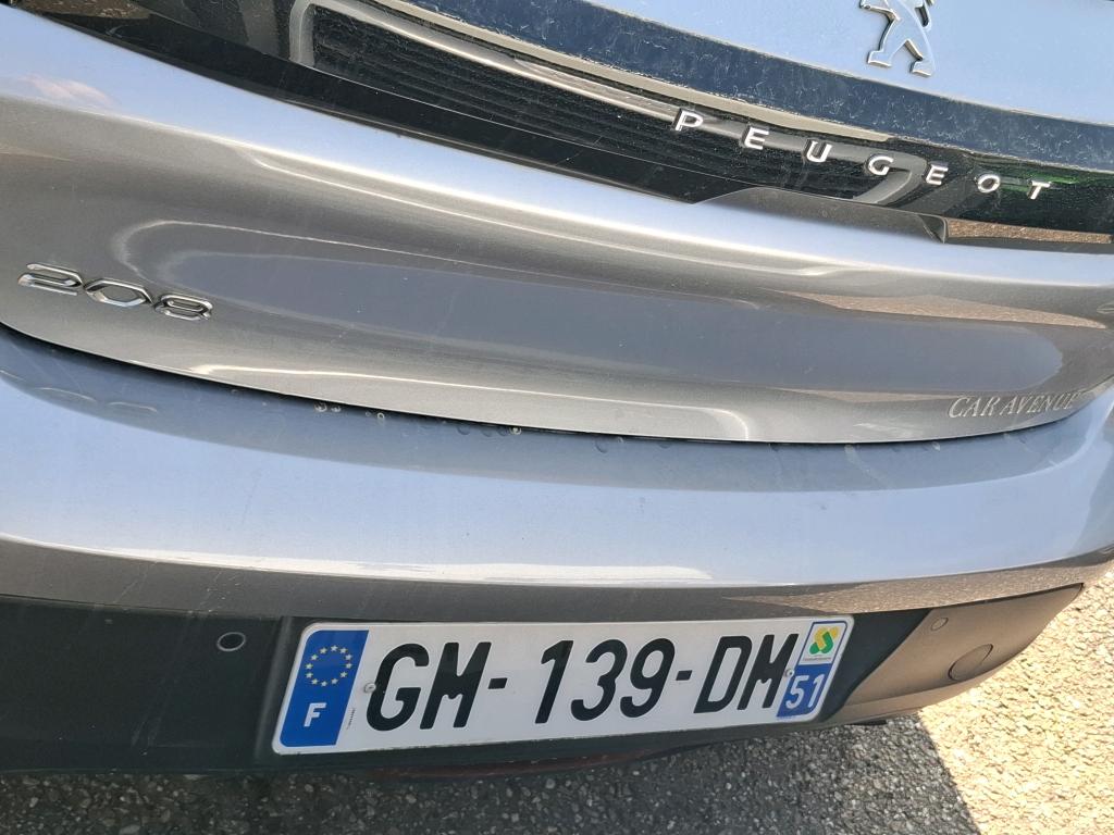 Peugeot 208 II