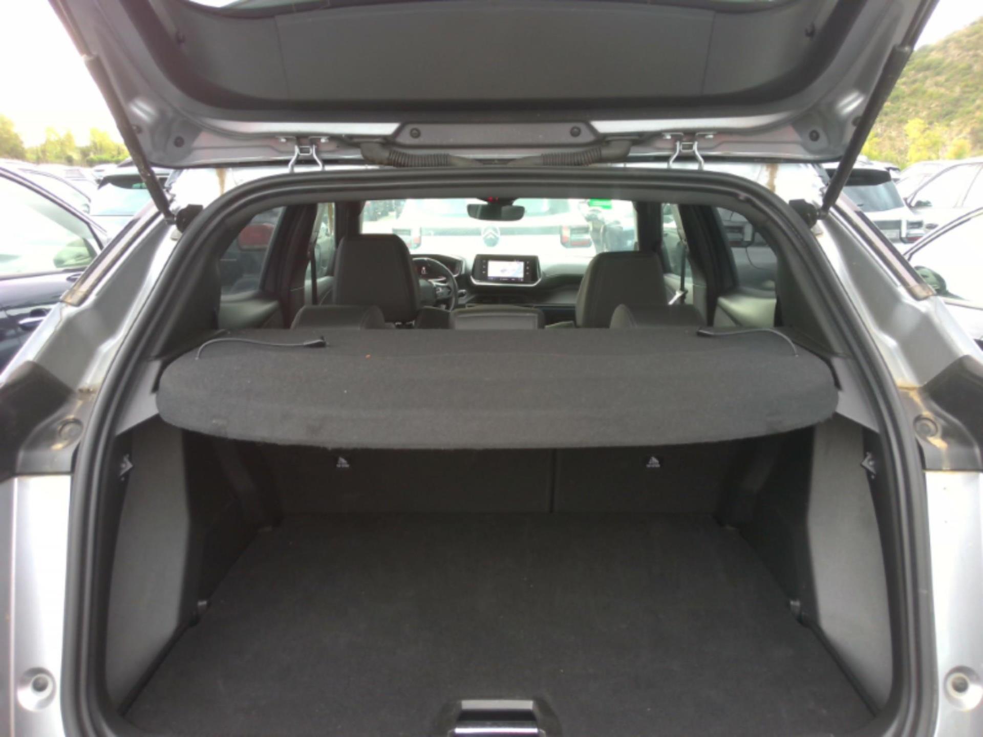 Peugeot 2008 PureTech 130 S&S EAT8 GT 2023