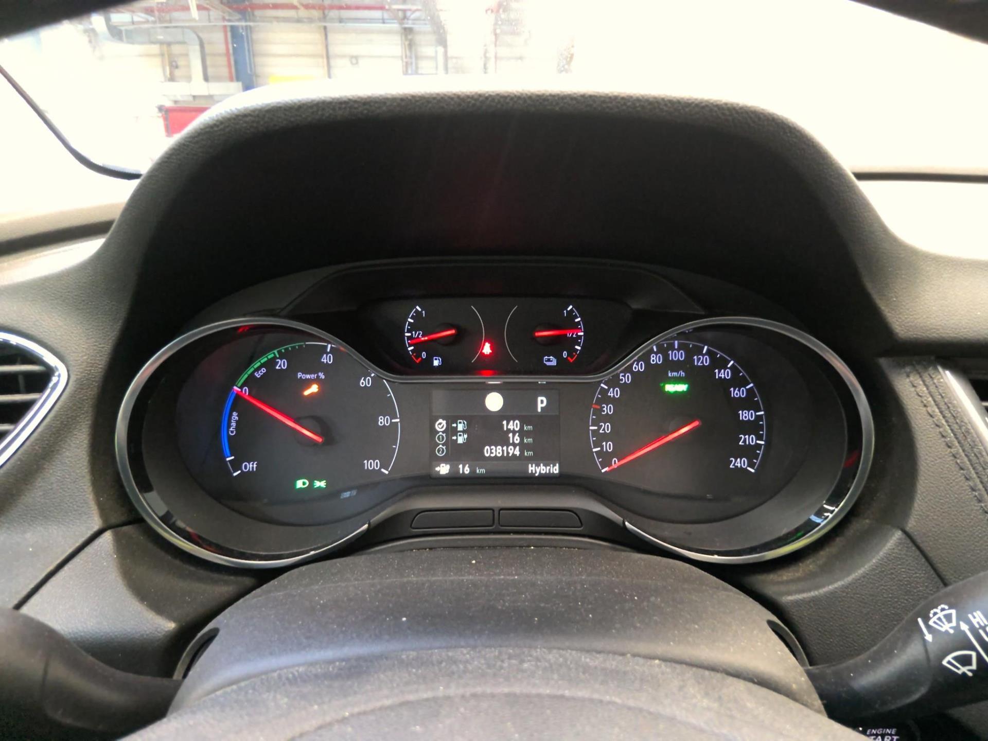 Opel Grandland Hybrid4 300 ch AWD BVA8 Ultimate 2021