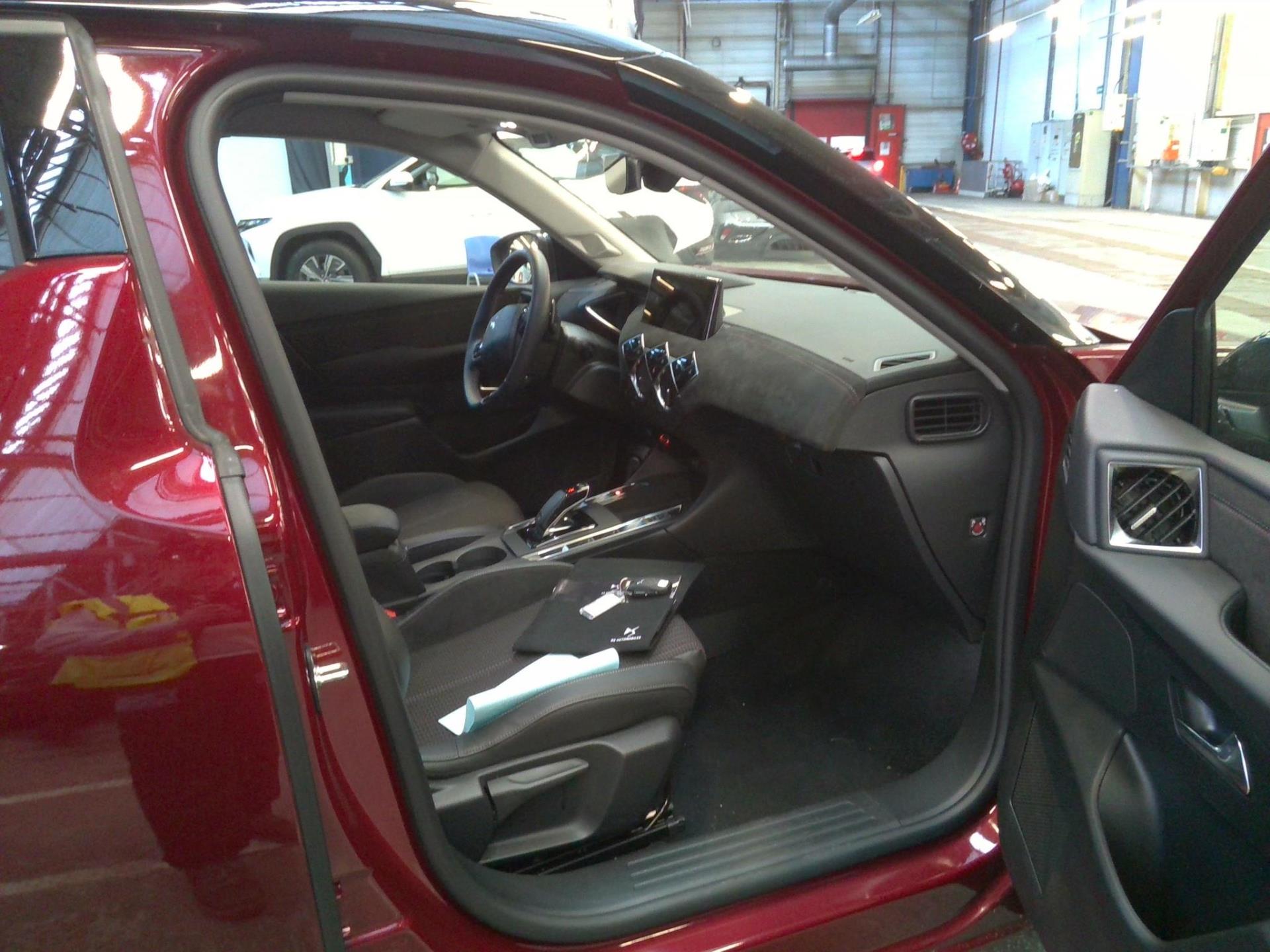 DS DS 3 PureTech 130 EAT8 Performance Line 2024