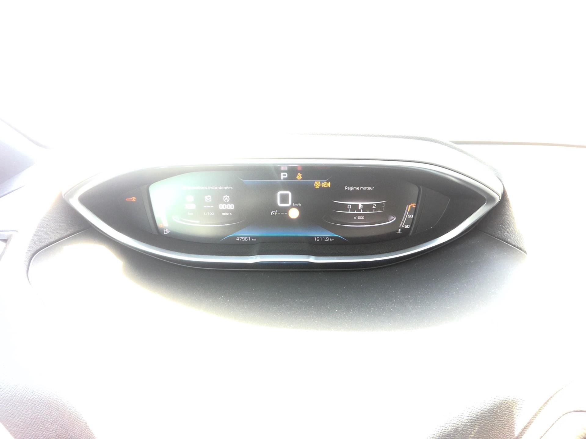 Peugeot 3008 BlueHDi 130ch S&S EAT8 Allure Pack 2024