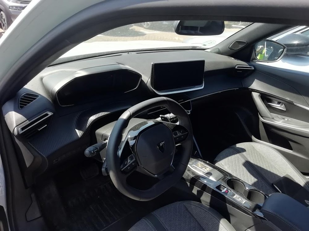 Foto Peugeot 2008 13