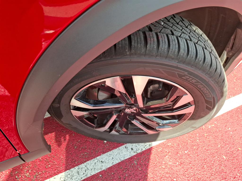Peugeot 2008 PureTech 130 S&S EAT8 GT 2022
