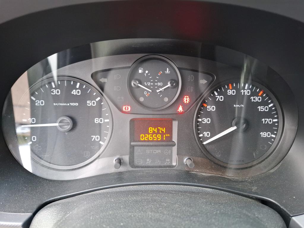 Peugeot PARTNER FOURGON STANDARD 1.6 BLUEHDI 75 BVM5 PREMIUM 2018