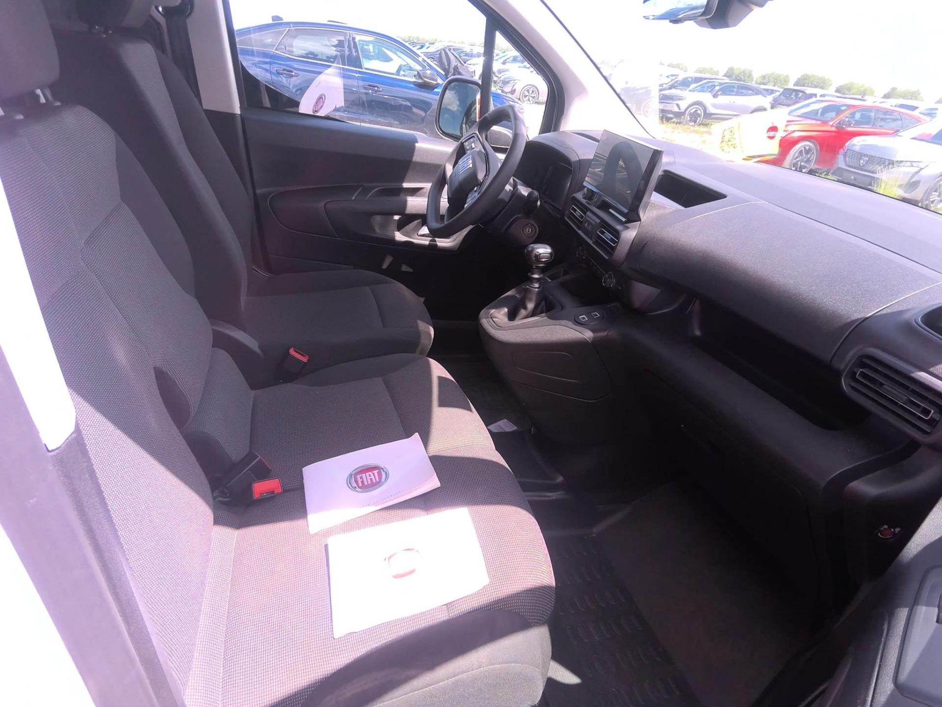 FIAT DOBLO FOURGON TAILLE M 650 KG BLUEHDI 100 S&S BVM6 2024