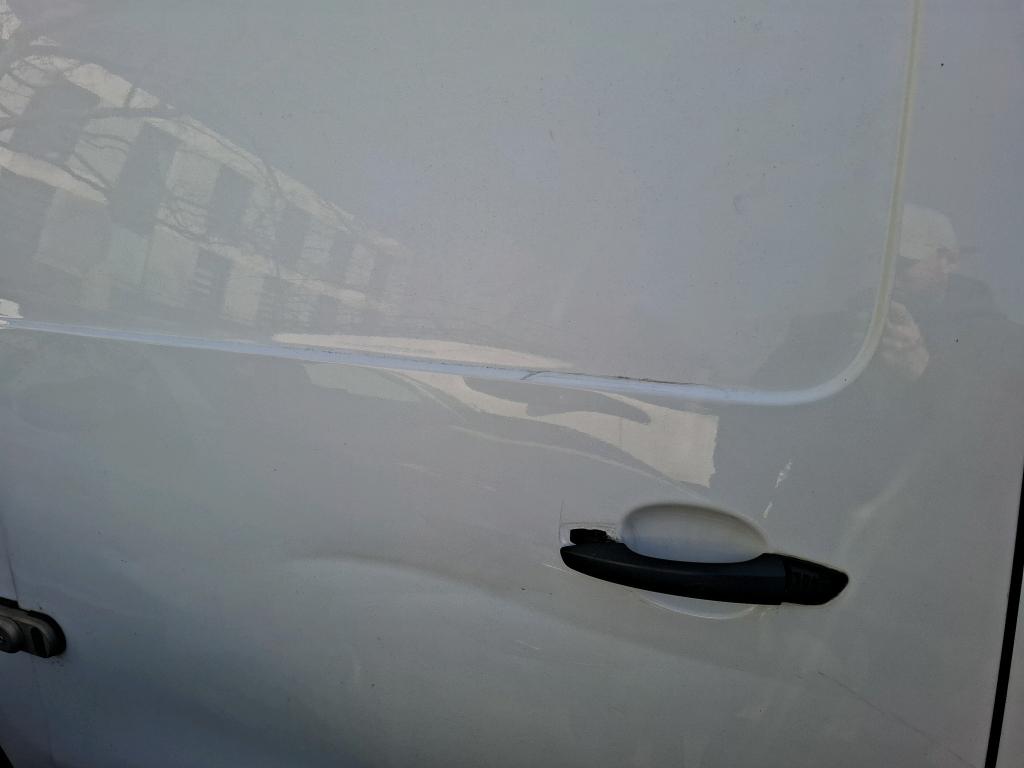 Peugeot EXPERT FGN TOLE STANDARD BLUEHDI 180 S&S EAT8 ASPHALT 2019