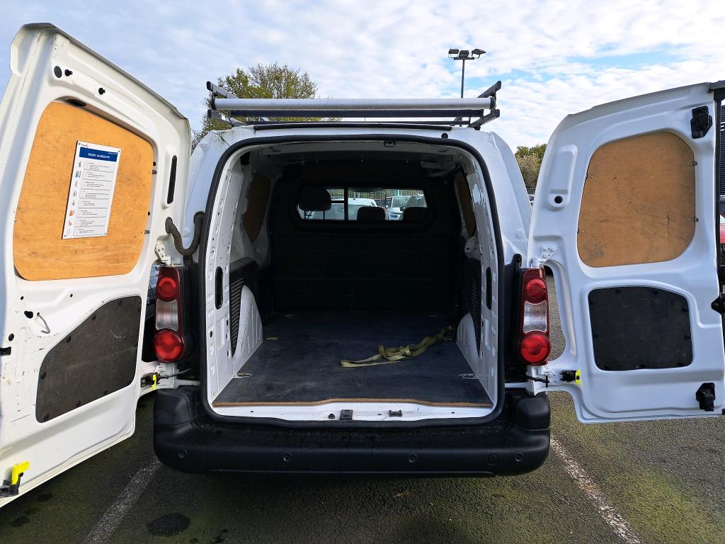 Peugeot PARTNER FOURGON LONG 1.6 BLUEHDI 100 S&S BVM5 PREMIUM 2017