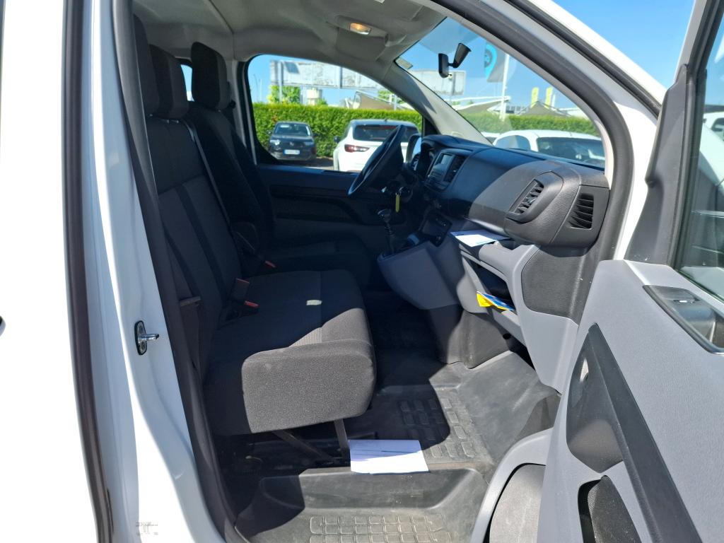 Opel Vivaro Combi L1 1.5 Diesel 120 ch  2021