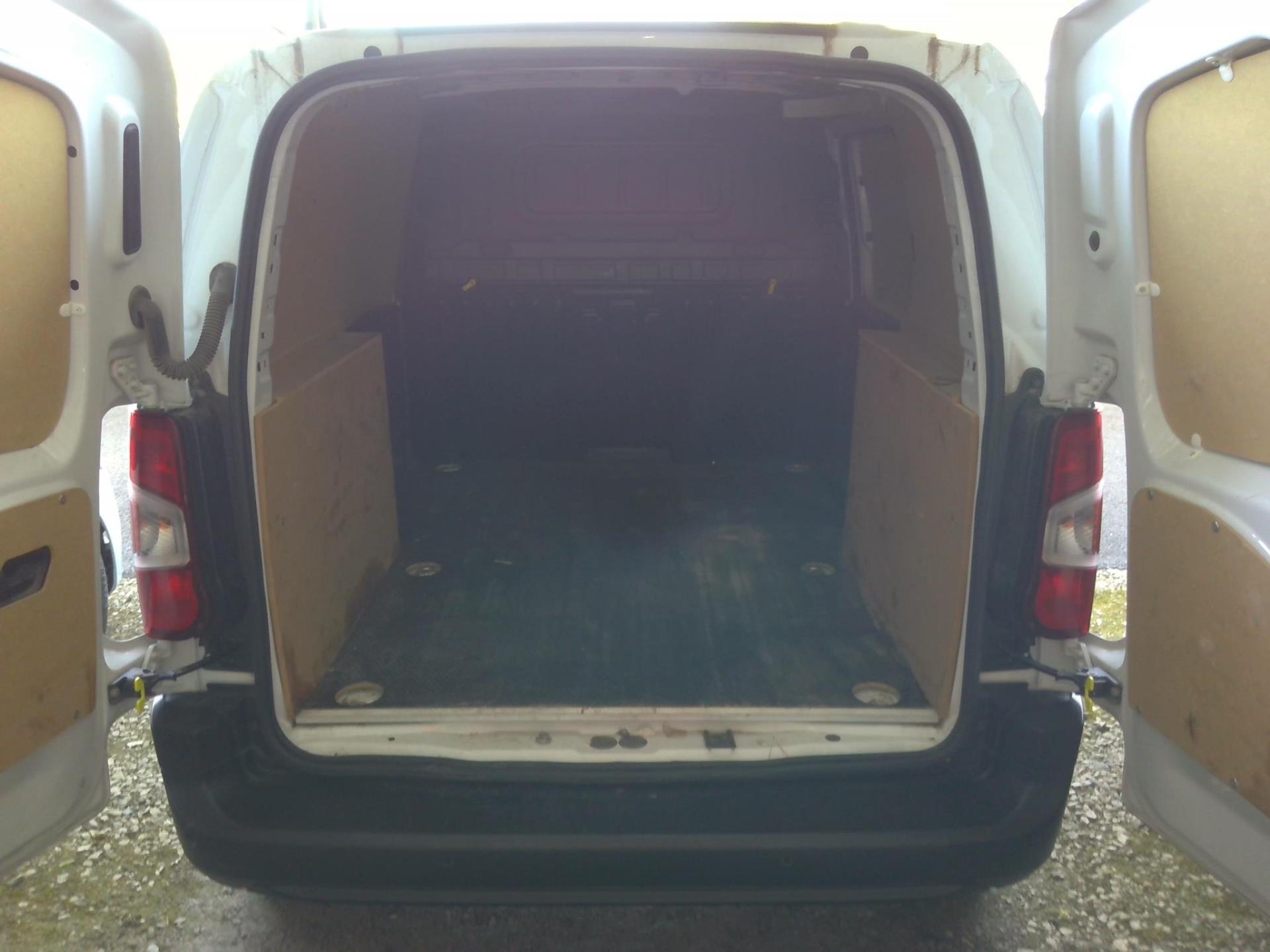 Peugeot PARTNER FOURGON M 650 KG BLUEHDI 100 S&S BVM6  2024