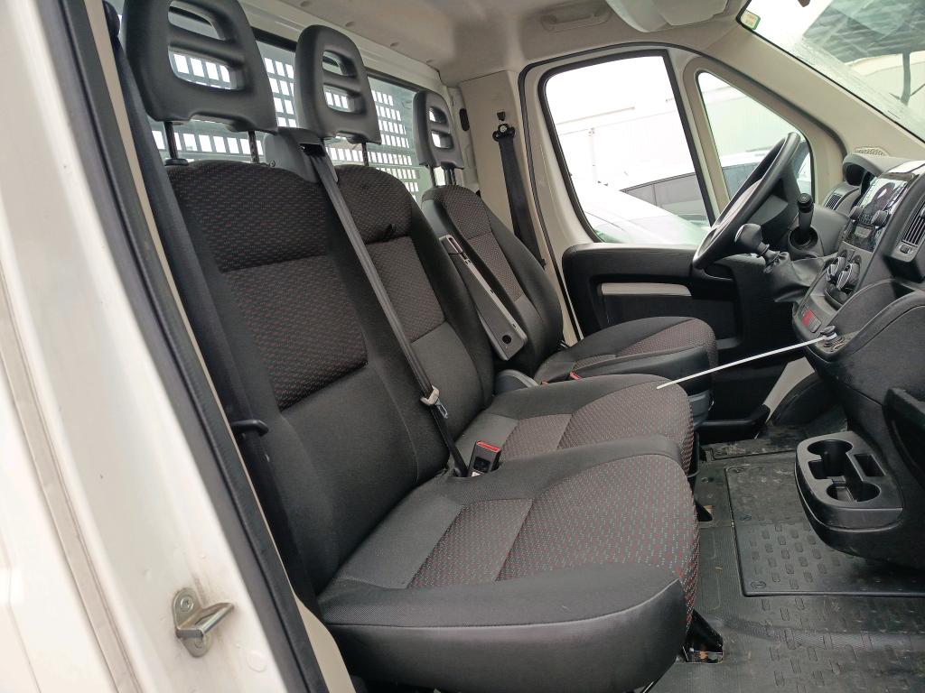 Peugeot BOXER PLC 435 L4 BLUEHDI 140 S&S PRO SR 2021