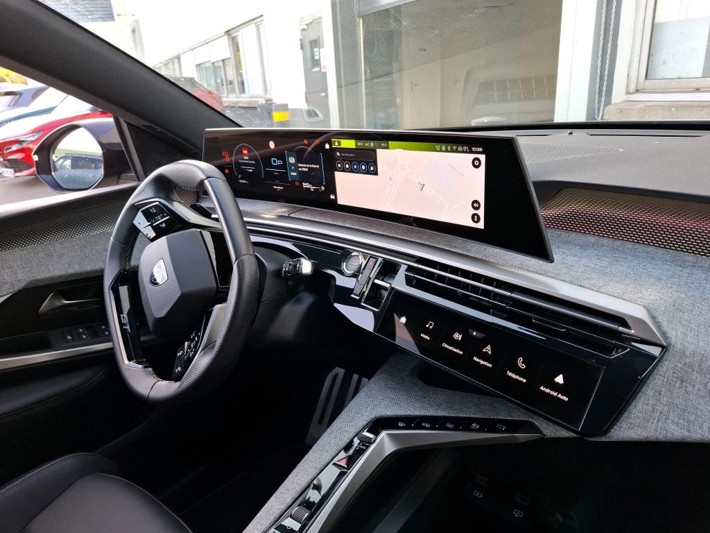 Peugeot 3008 Hybrid 145 e-DCS6 GT 2025