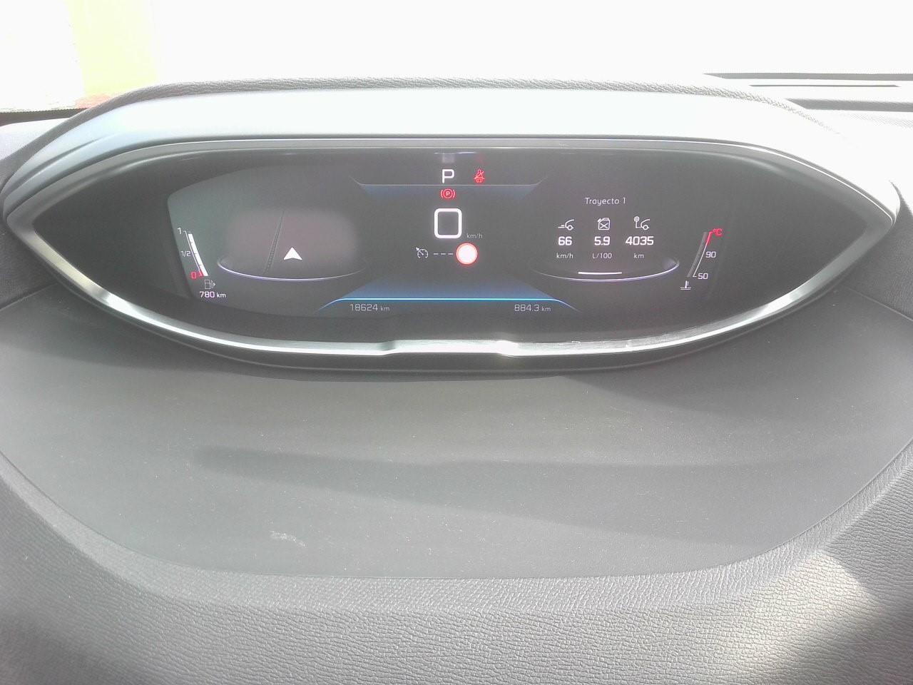 Foto Peugeot 5008 8