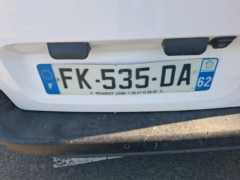 Peugeot PARTNER FOURGON STANDARD 650 KG BLUEHDI 100 BVM5 PREMIUM 2019