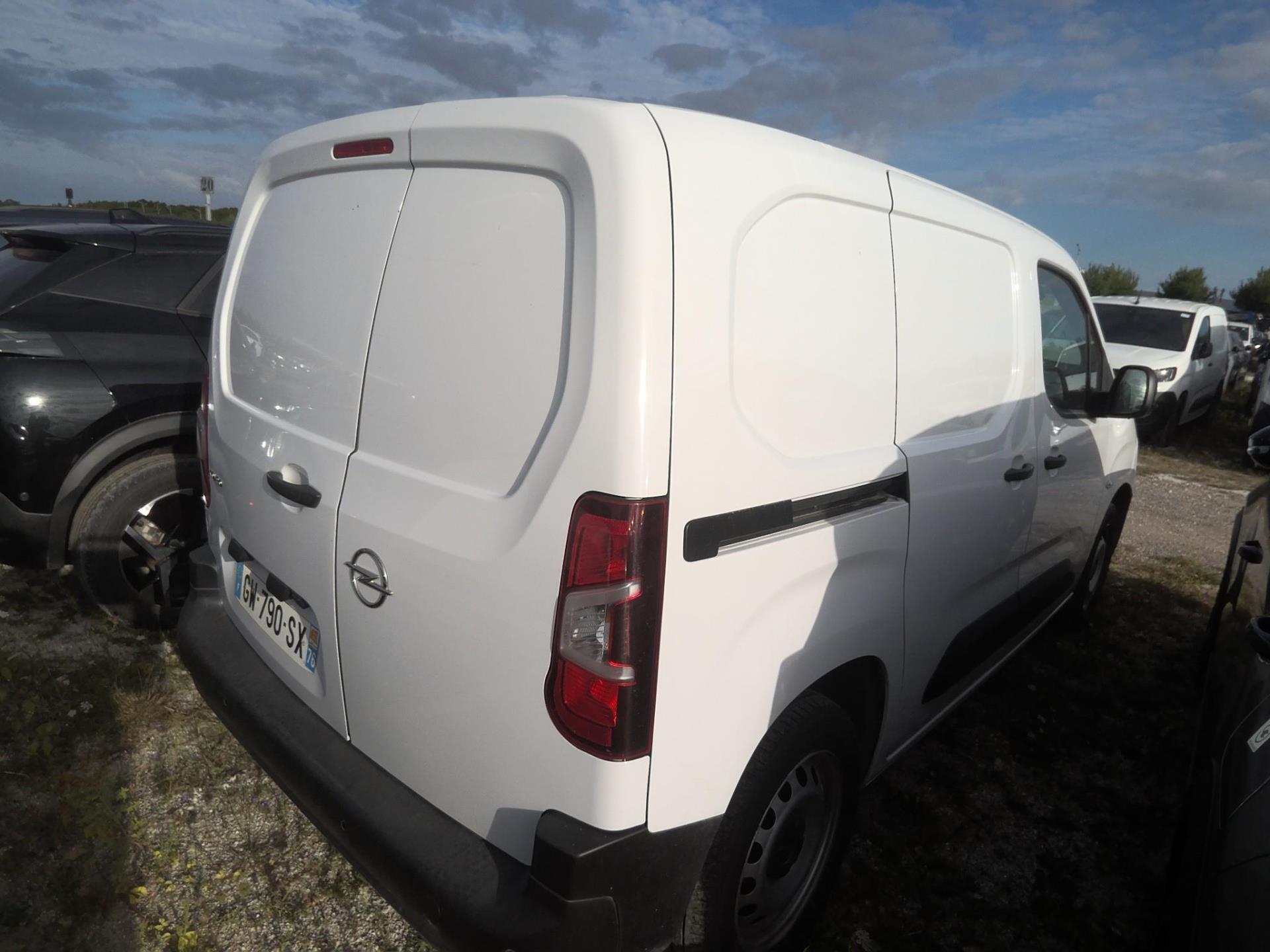 Opel COMBO CARGO M 650 KG BLUEHDI 130 S&S BVM6 2024