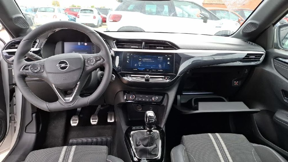 Foto Opel Corsa 14