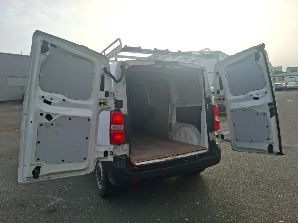 Peugeot EXPERT FGN TOLE STANDARD 2.0 BLUEHDI 120 S&S BVM6 ASPHALT 2021