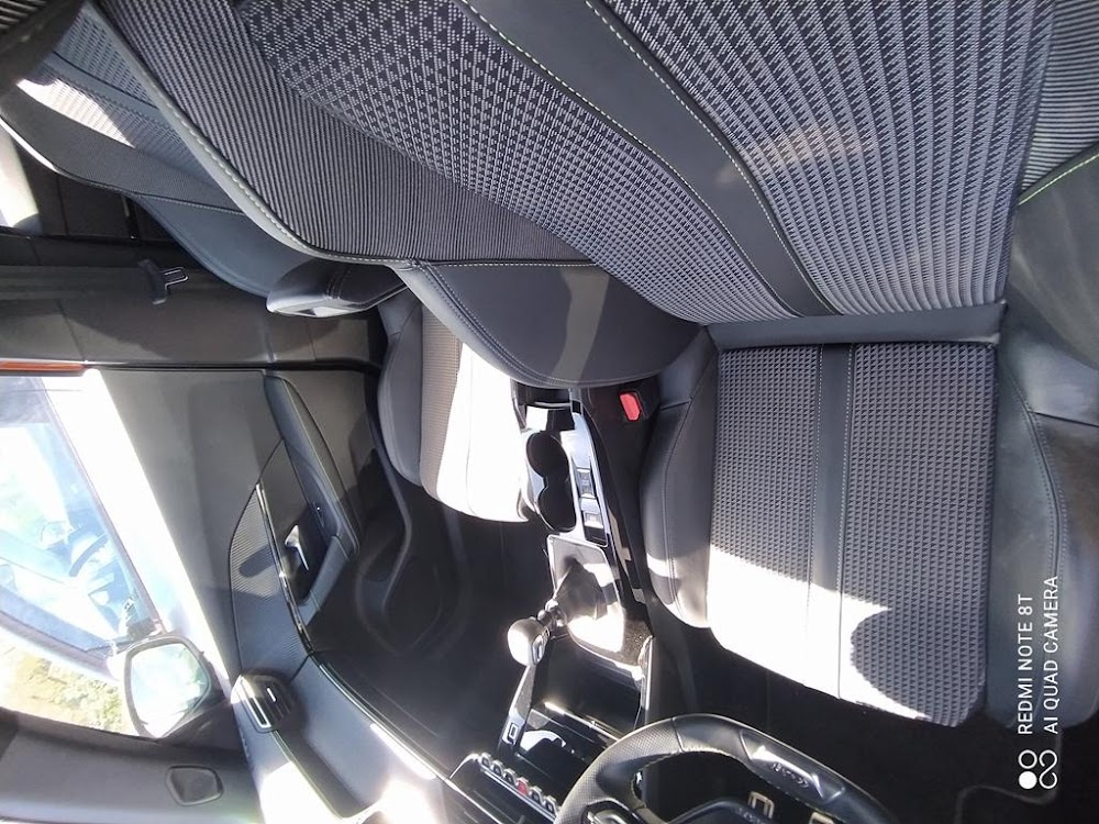 Foto Peugeot 2008 13