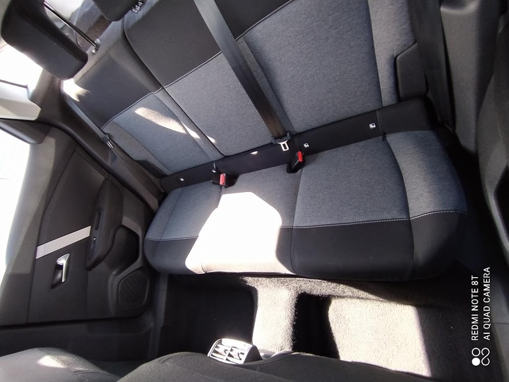 Foto Citroën C4 Cactus 12