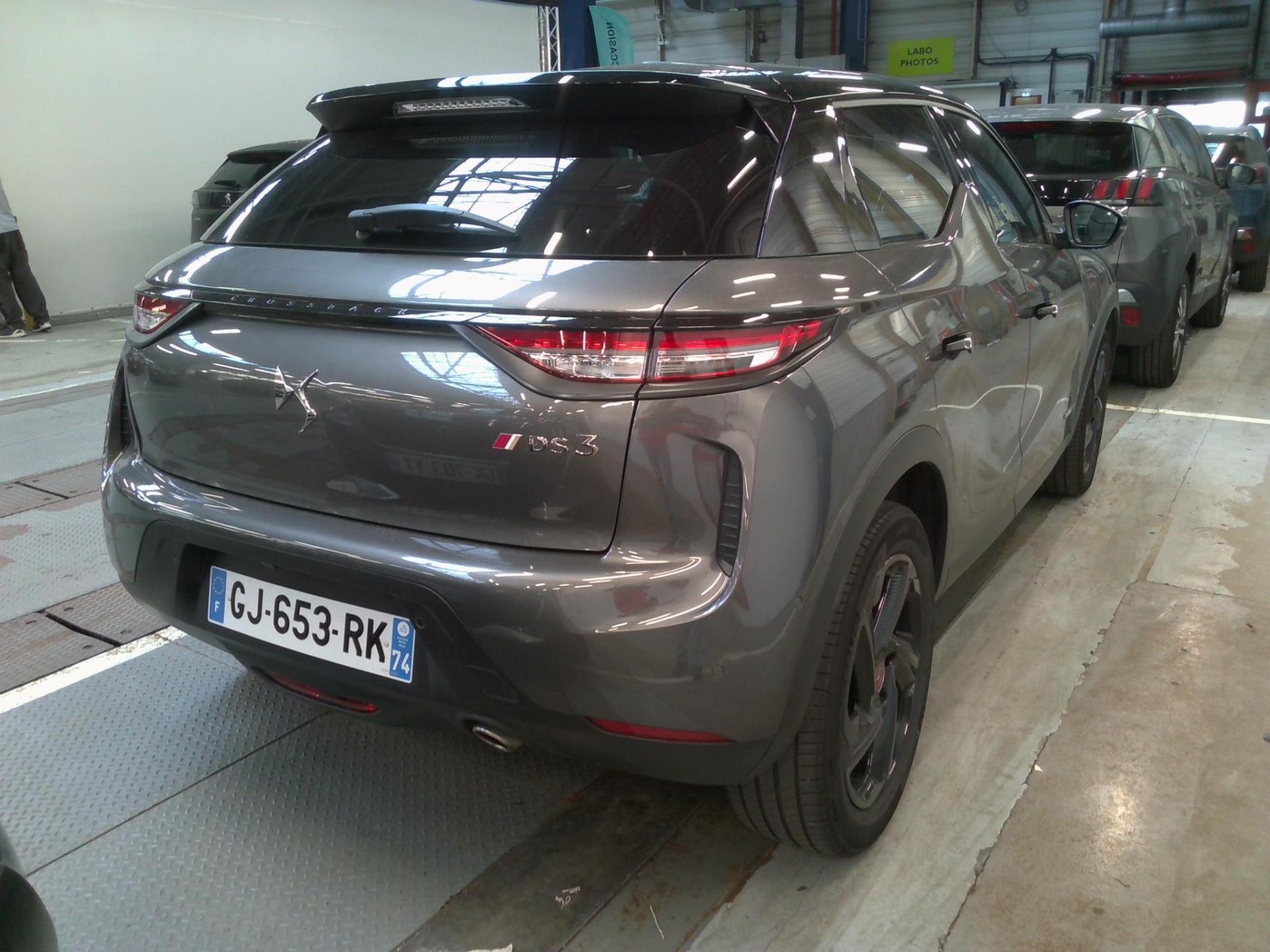 DS DS 3 BlueHDi 130 EAT8 Performance Line+ 2022