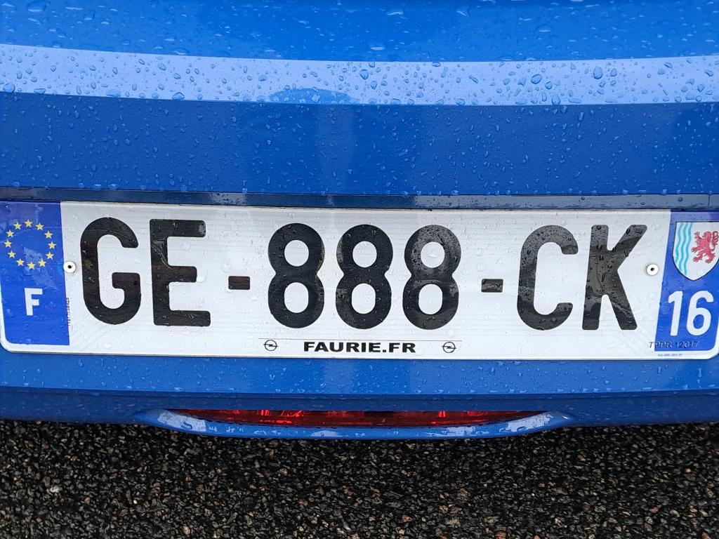 Opel CORSA F 