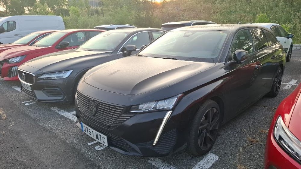 Foto Peugeot 308 4