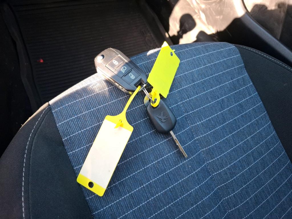 Peugeot 208 BLUEHDI 100 S&S BVM6 PREMIUM PACK 2021