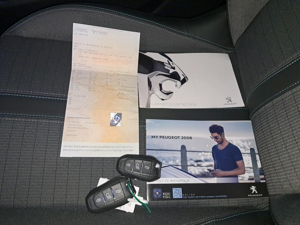 Peugeot 2008 PureTech 130 S&S EAT8 Allure Business 2021