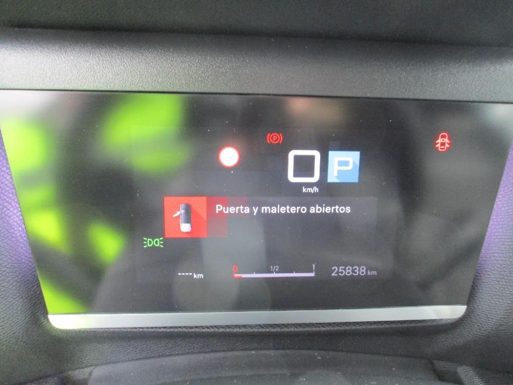 Foto Citroën C4 X 3
