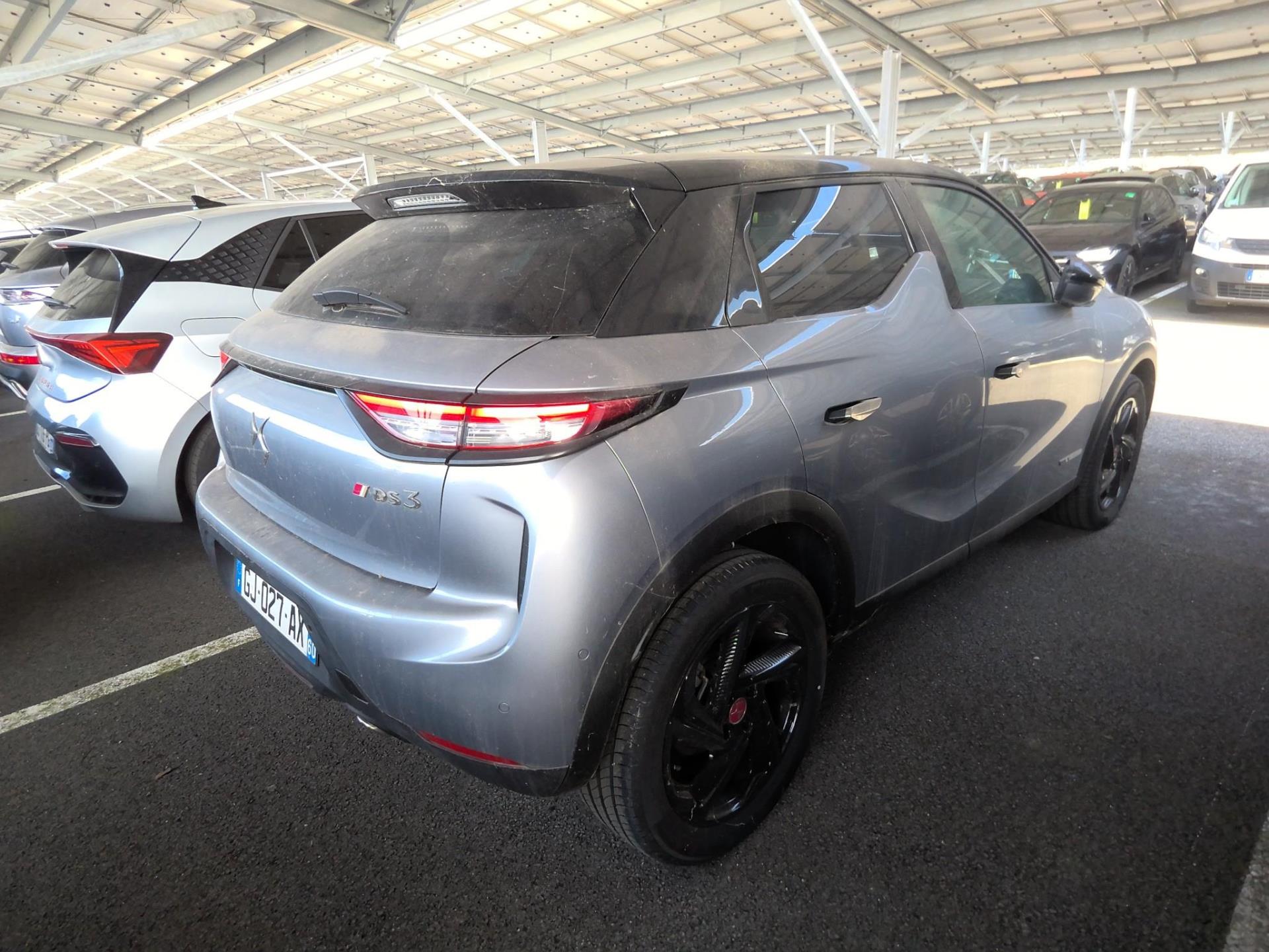 DS DS3 Crossback BlueHDi 130 EAT8 Performance Line+ 2022