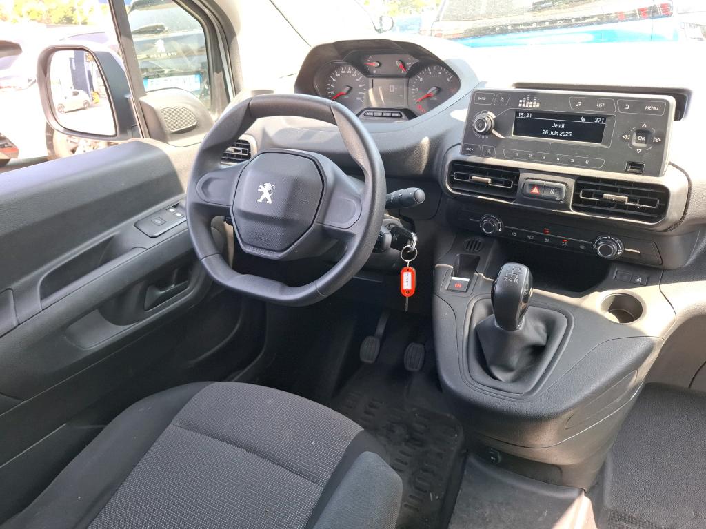 Peugeot PARTNER FOURGON STANDARD 650 KG BLUEHDI 100 S&S BVM5 PREMIUM 2020