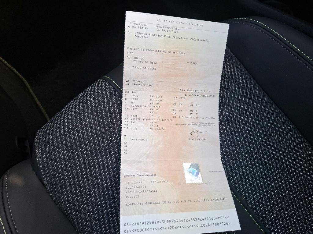 Peugeot 208 Hybrid 100 e-DCS6 GT 2024