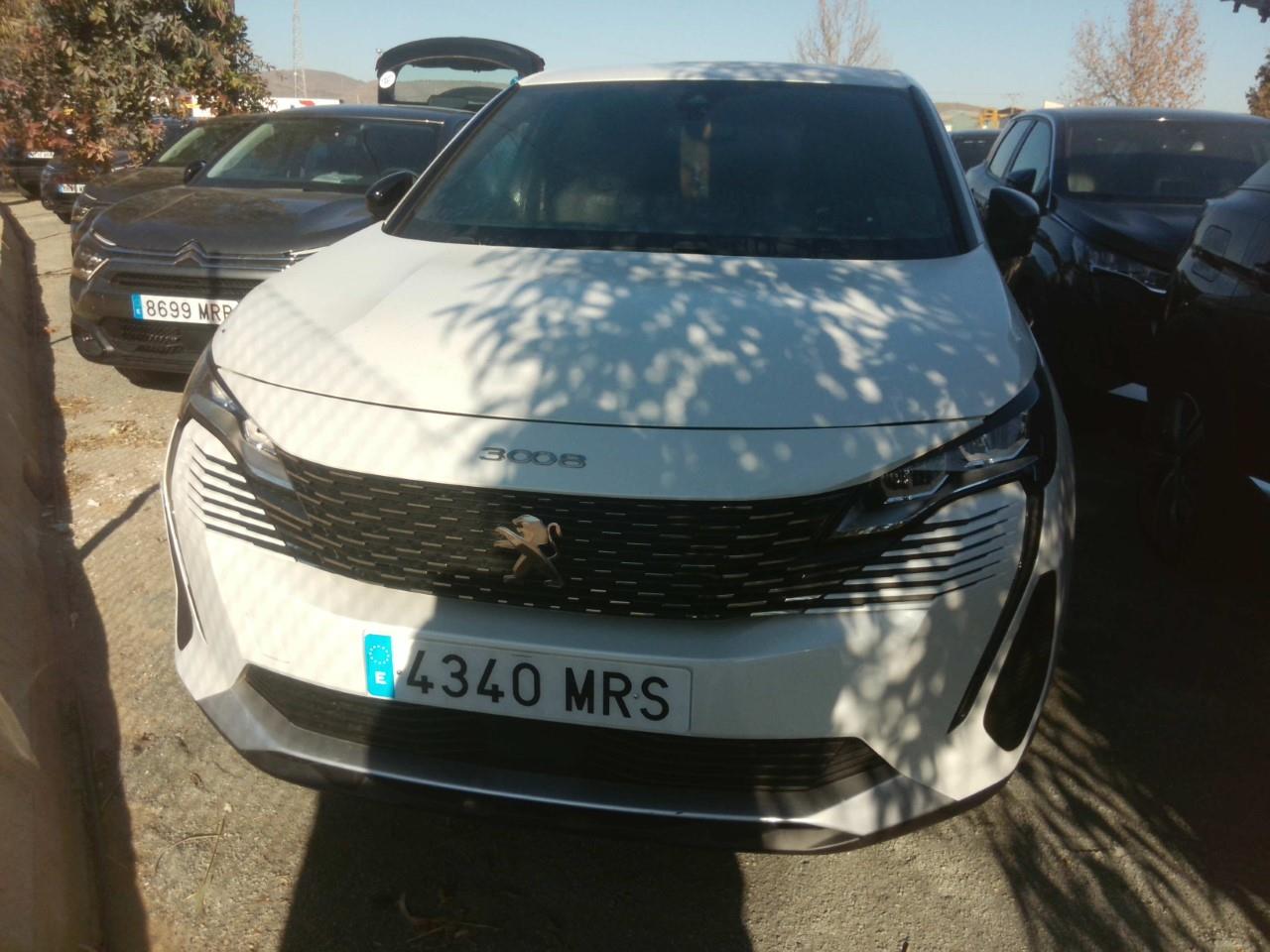 Peugeot 3008 3008 Allure Pack Gasolina 130 S&S 6 Vel. MAN