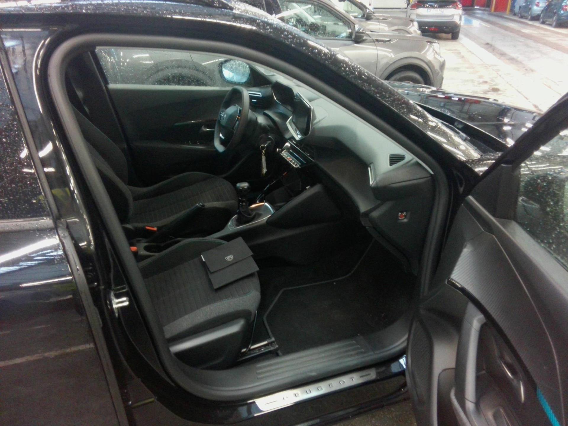 Peugeot 2008 PureTech 130 S&S BVM6 Style 2022