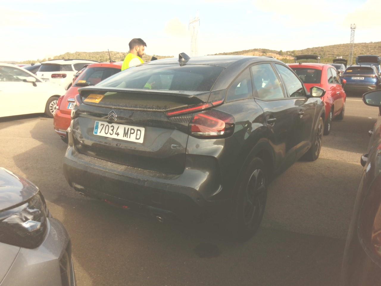 Foto Citroën C4 X 4
