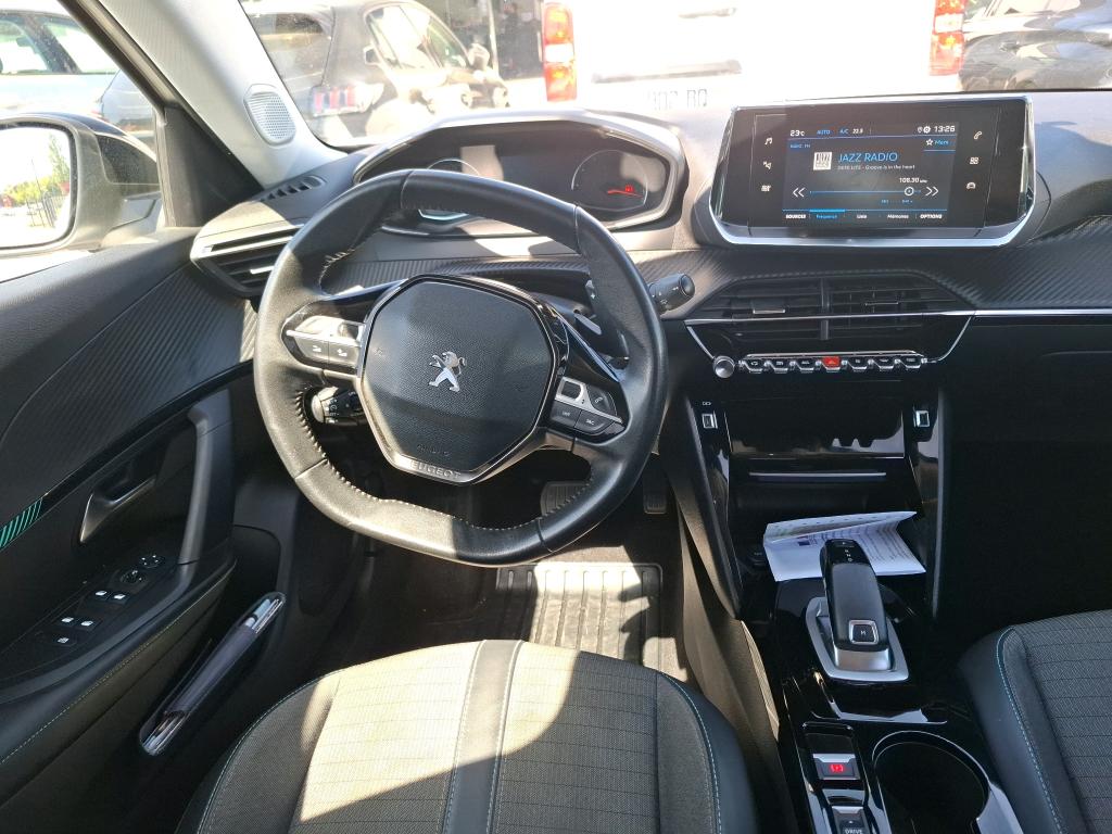 Peugeot 2008 BlueHDi 130 S&S EAT8 Allure 2021