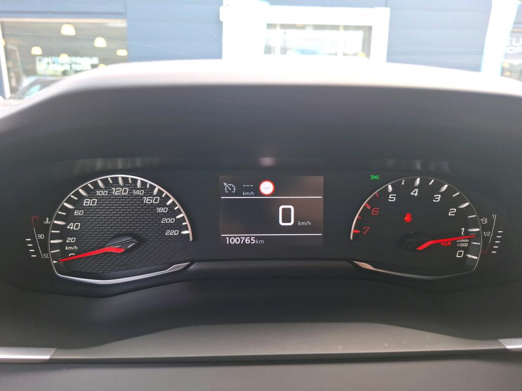 Peugeot 208 PureTech 100 S&S BVM6 Active Business 2021