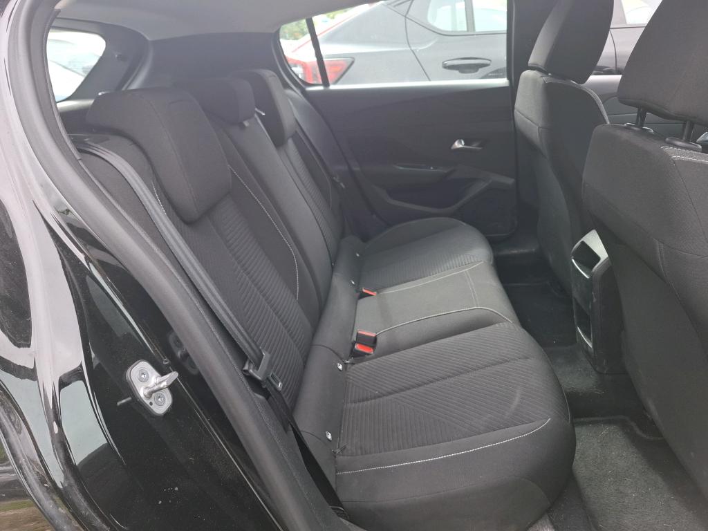 Peugeot 308 PHEV 180 e-EAT8 Active Pack 2023